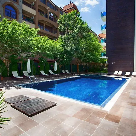 Spacious 2bedroom * Sunny Beach