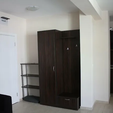 Spacious 2bedroom Διαμέρισμα