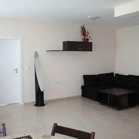 Διαμέρισμα Spacious 2bedroom *